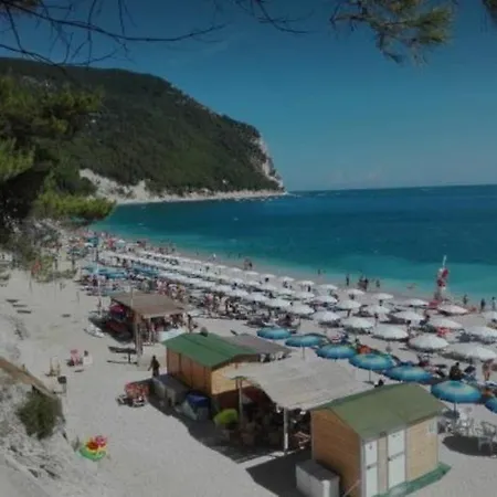 ゲストハウス Affittacamere Roberto