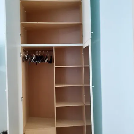 ゲストハウス Affittacamere Roberto