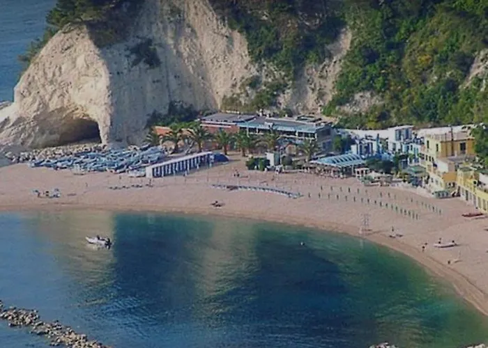 Πανσιόν Affittacamere Roberto *